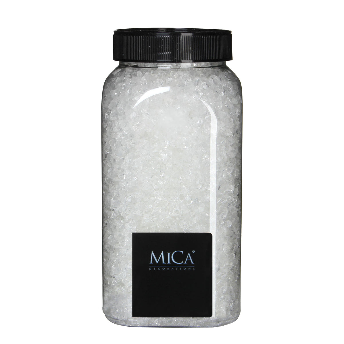 Gjennomsiktige glasssteiner fra Mica Decorations i en beholder med sort lokk til dekorasjoner og vinterlandskap