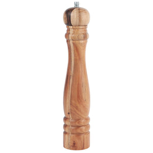 Høy pepperkvern fra Ib Laursen i akasietre med naturlige åretegninger og klassisk dreid design.
